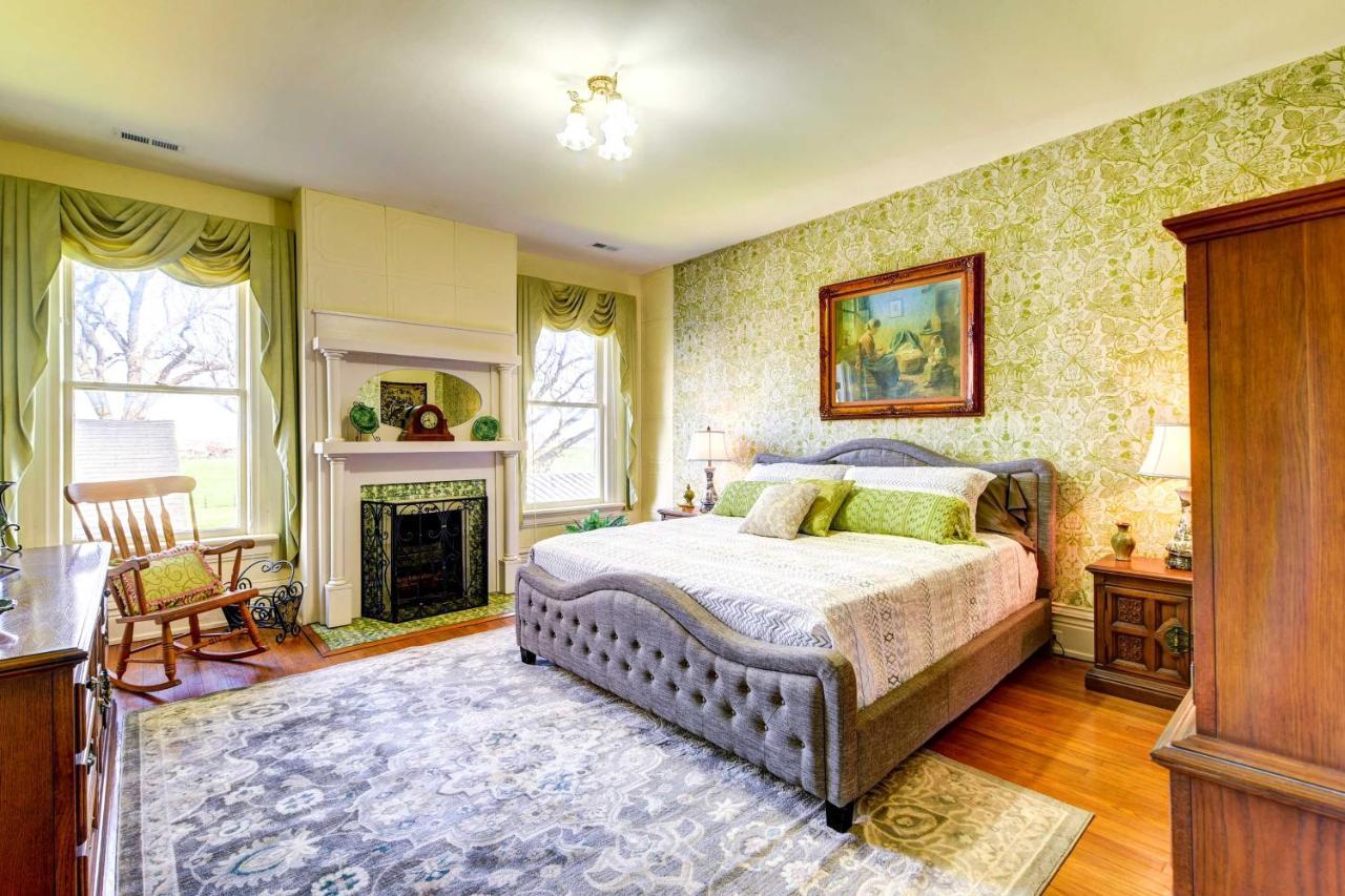 Bowling Green House With Shared Pool! Smiths Grove المظهر الخارجي الصورة