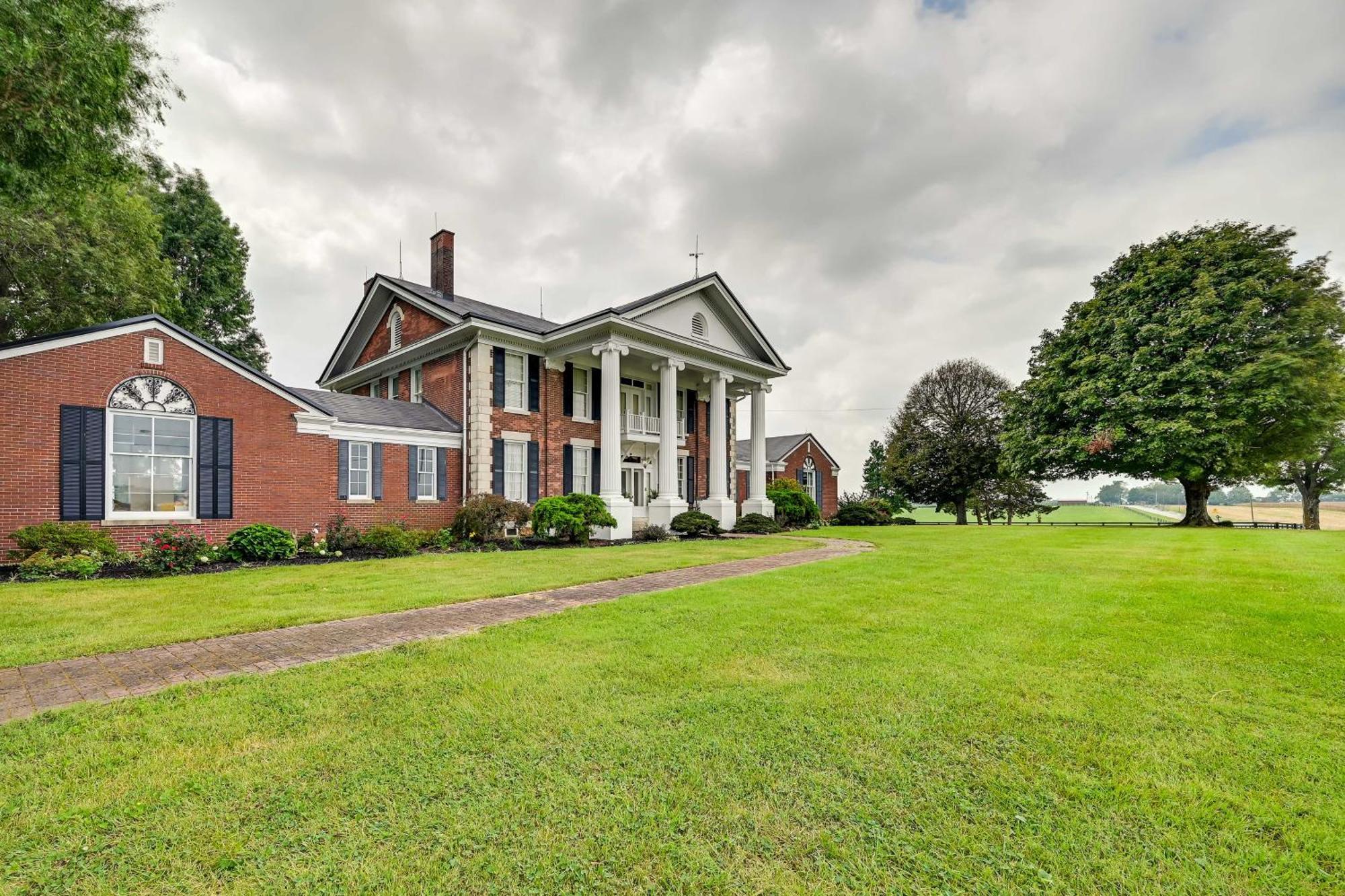 Bowling Green House With Shared Pool! Smiths Grove المظهر الخارجي الصورة